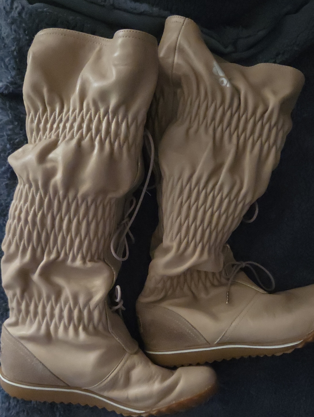 Sorel Women's Beige Lace-Up Knee-High Ruched Boots